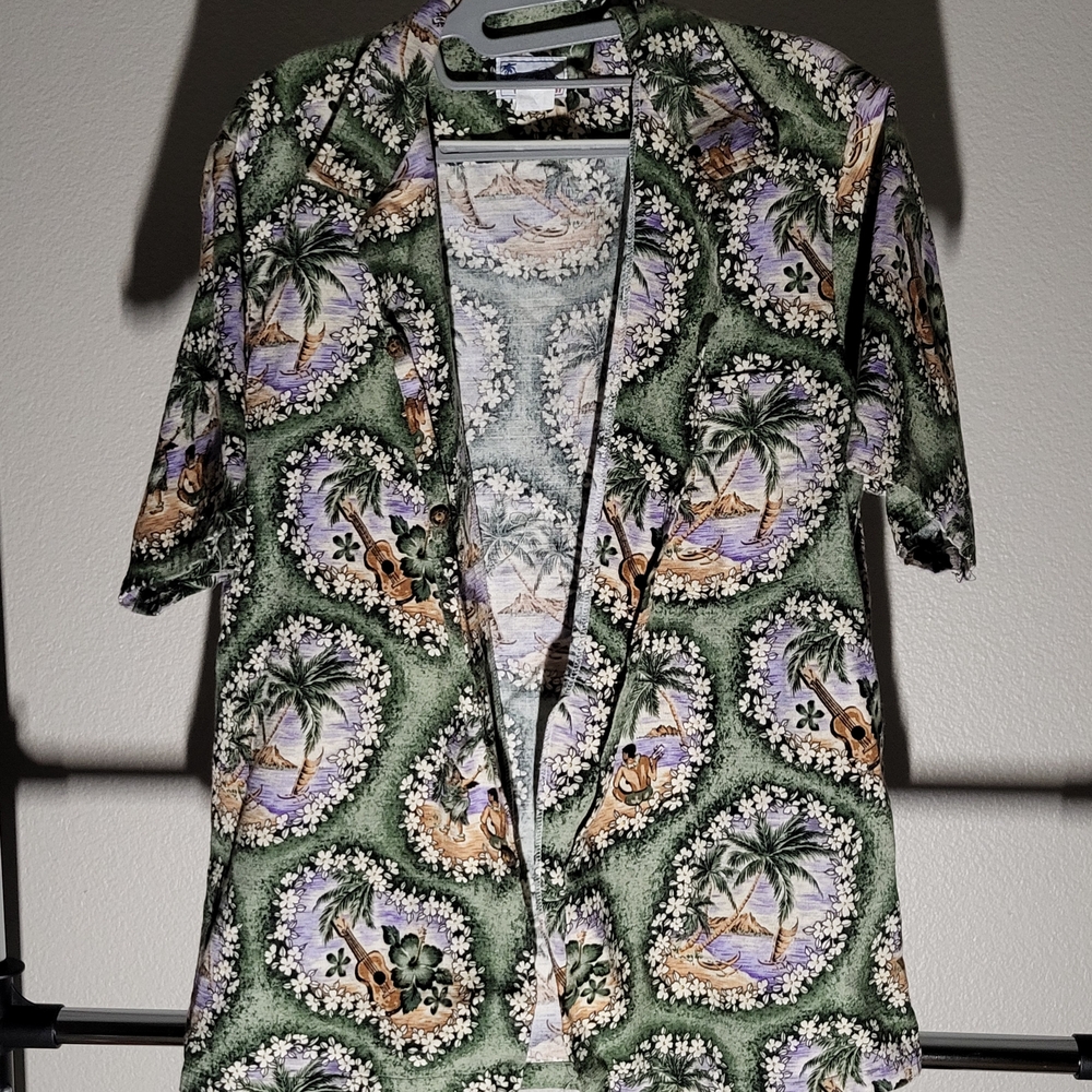 Vintage Green Hawaiian Tropical Button-Up Shirt Made In USA
